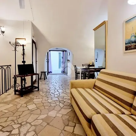Apartment La Vecchia